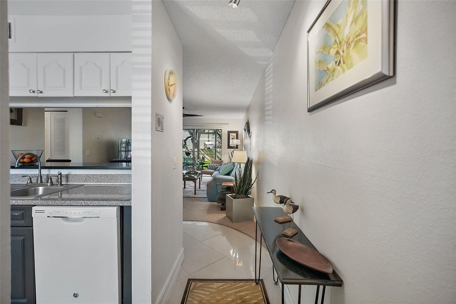 Image 2 of 34 For 3001 58th Avenue S 509
