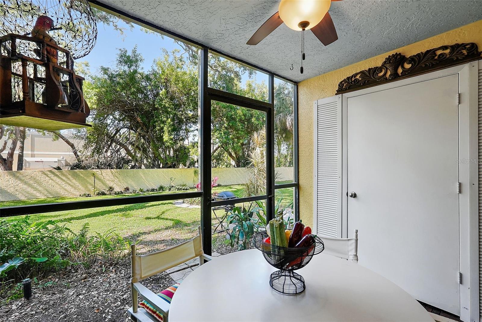 Image 22 of 34 For 3001 58th Avenue S 509