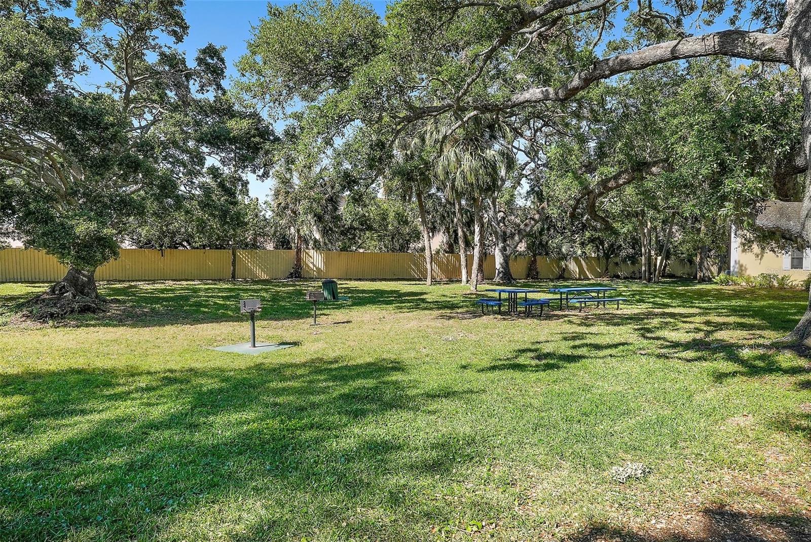 Image 25 of 34 For 3001 58th Avenue S 509