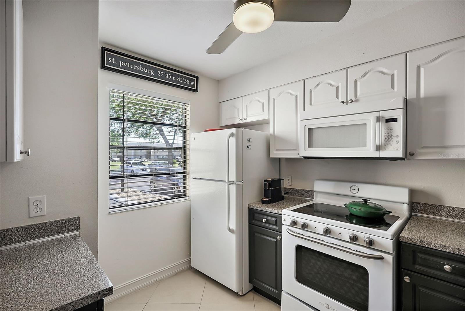 Image 6 of 34 For 3001 58th Avenue S 509