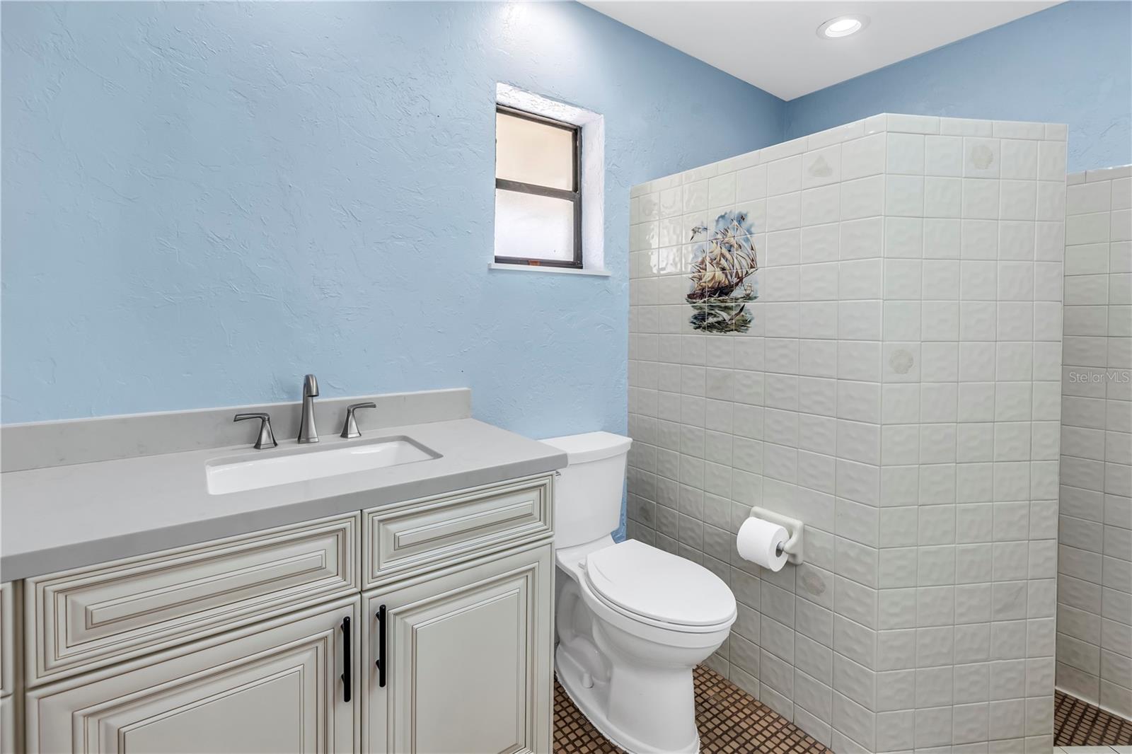 Image 24 of 42 For 2800 Gulf Blvd Unit  1a