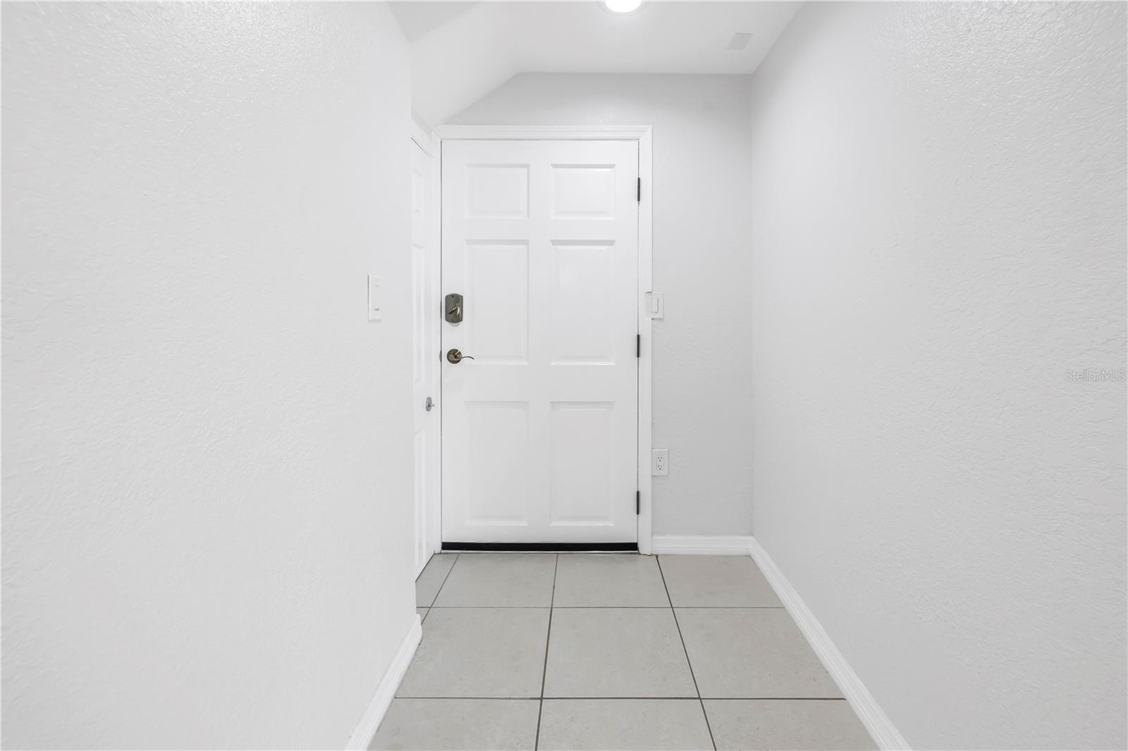 Image 3 of 42 For 2800 Gulf Blvd Unit  1a
