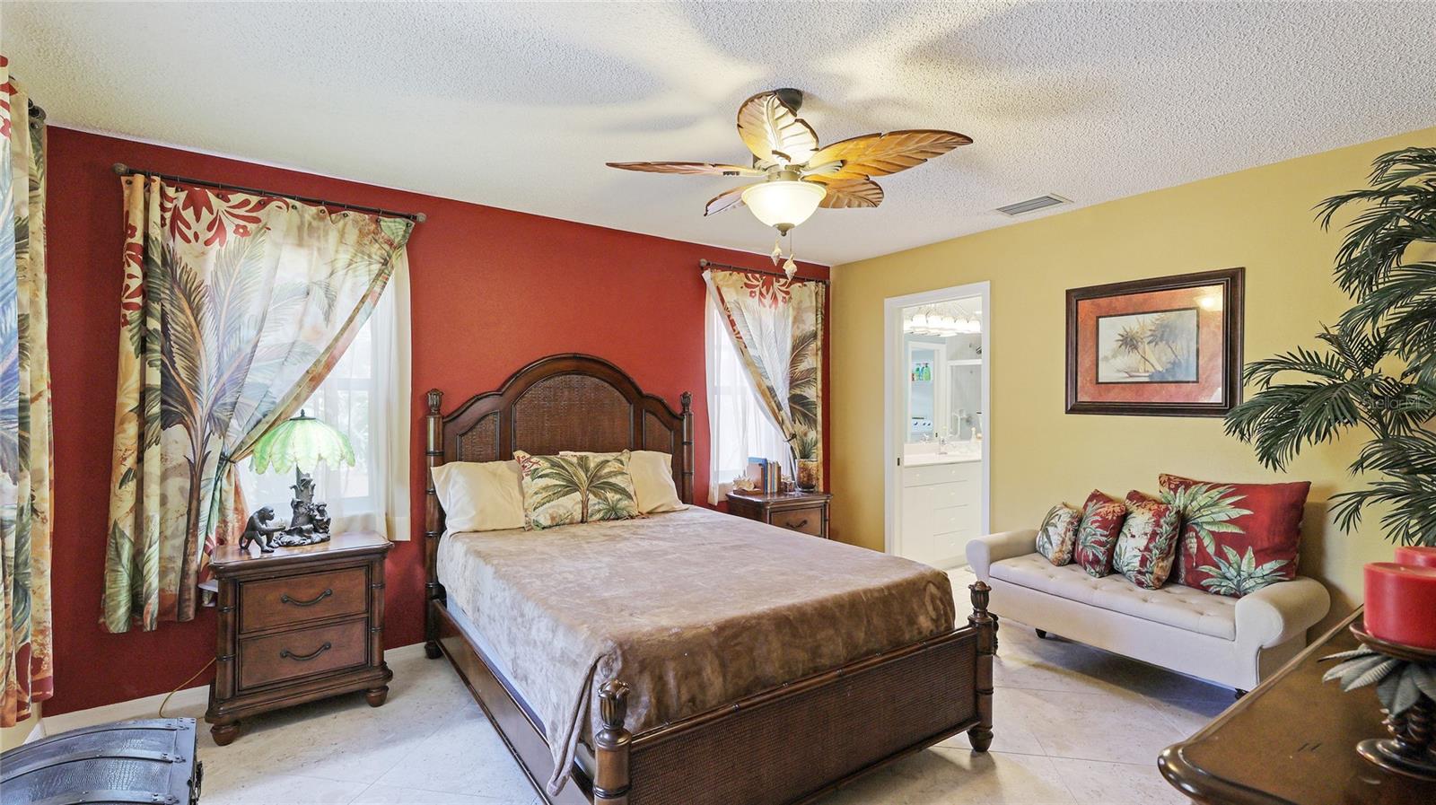 Image 14 of 33 For 6148 Bonaventure Court