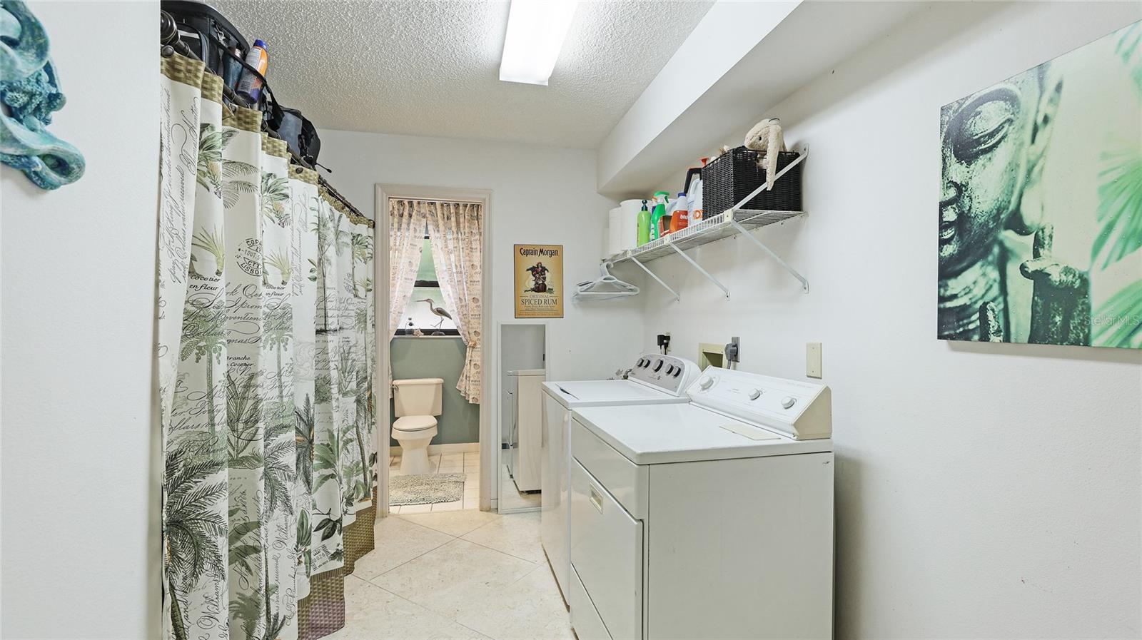 Image 23 of 33 For 6148 Bonaventure Court