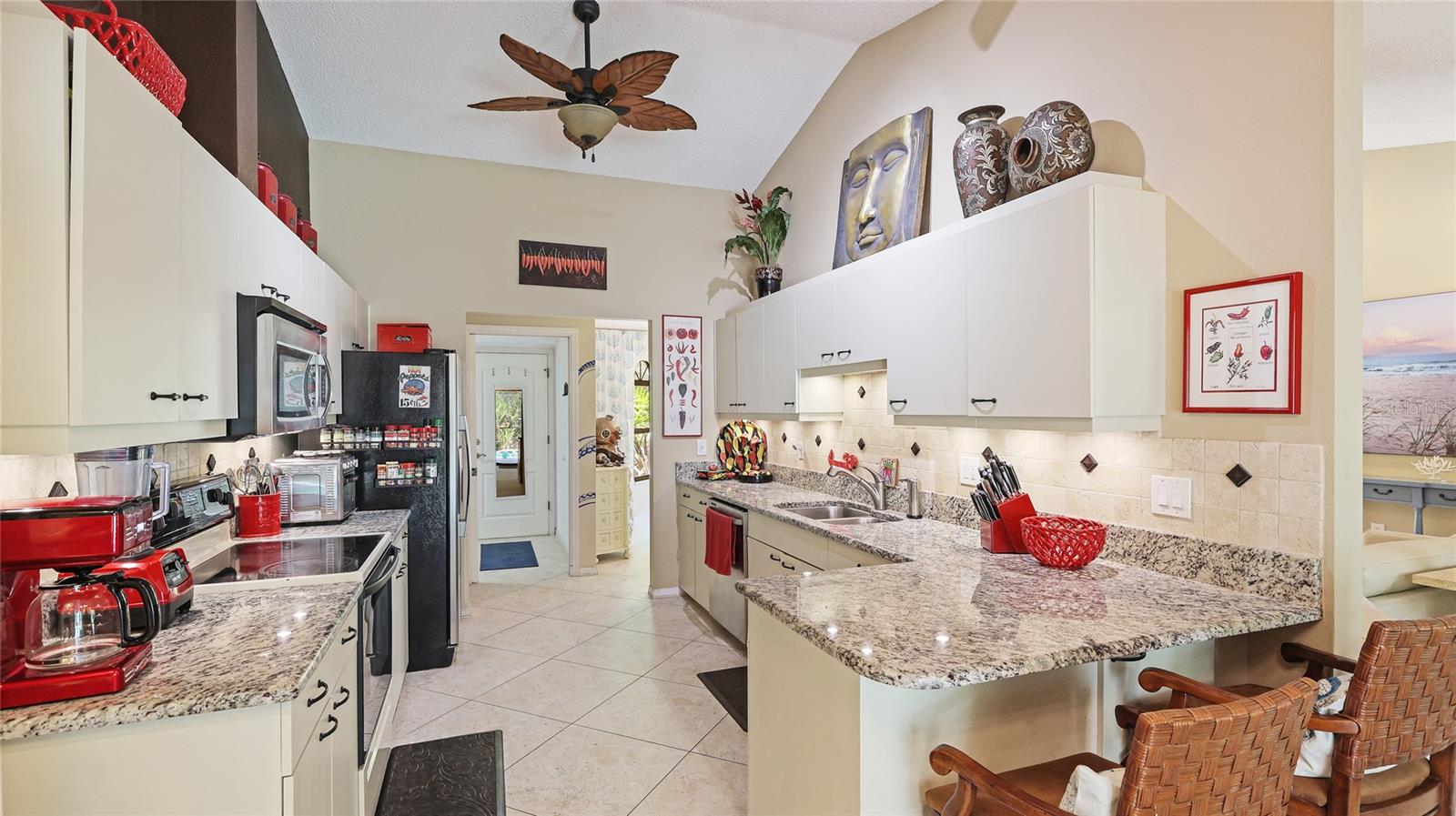Image 4 of 33 For 6148 Bonaventure Court