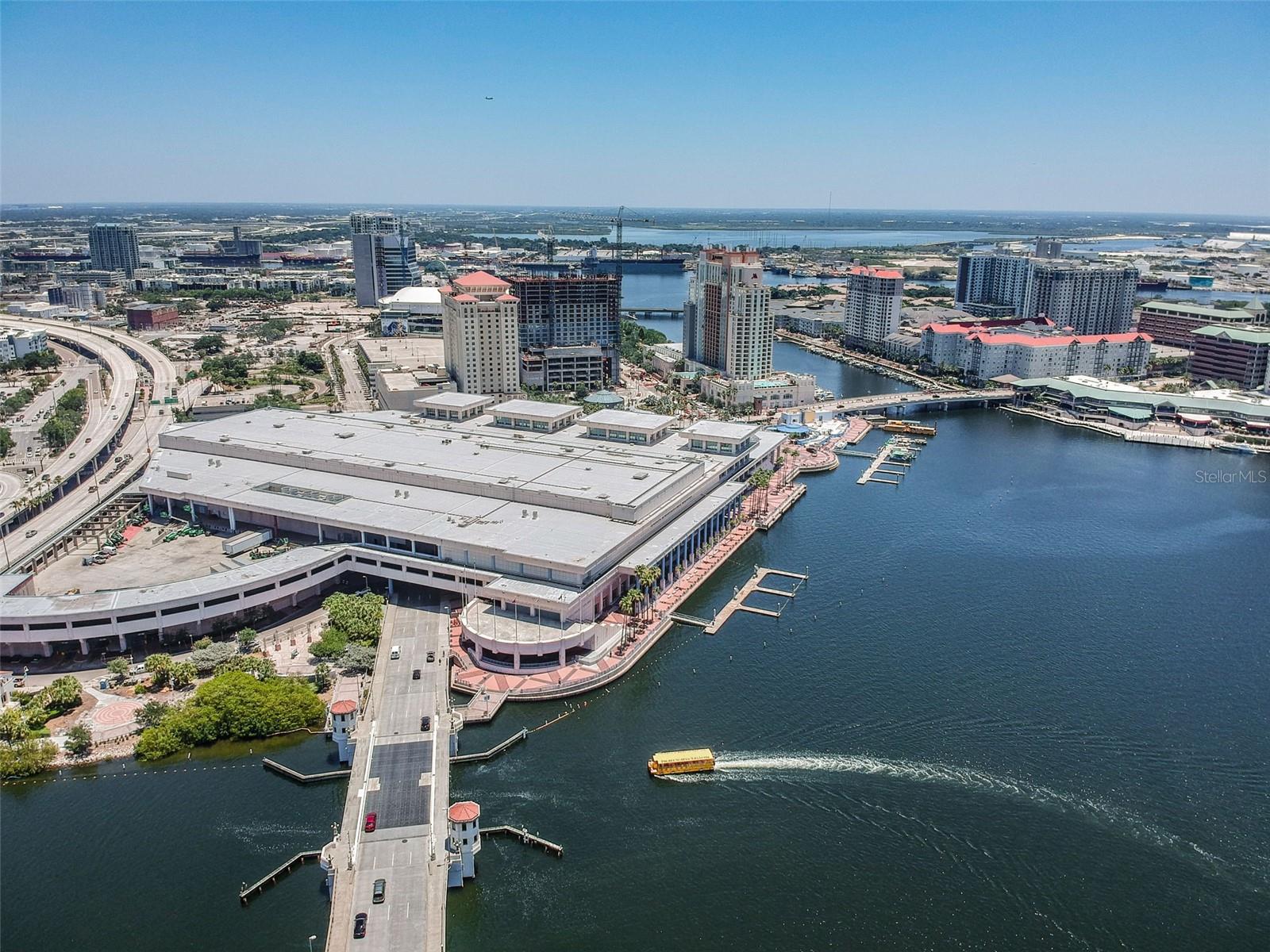 Image 39 of 50 For 275 Bayshore Boulevard 1808