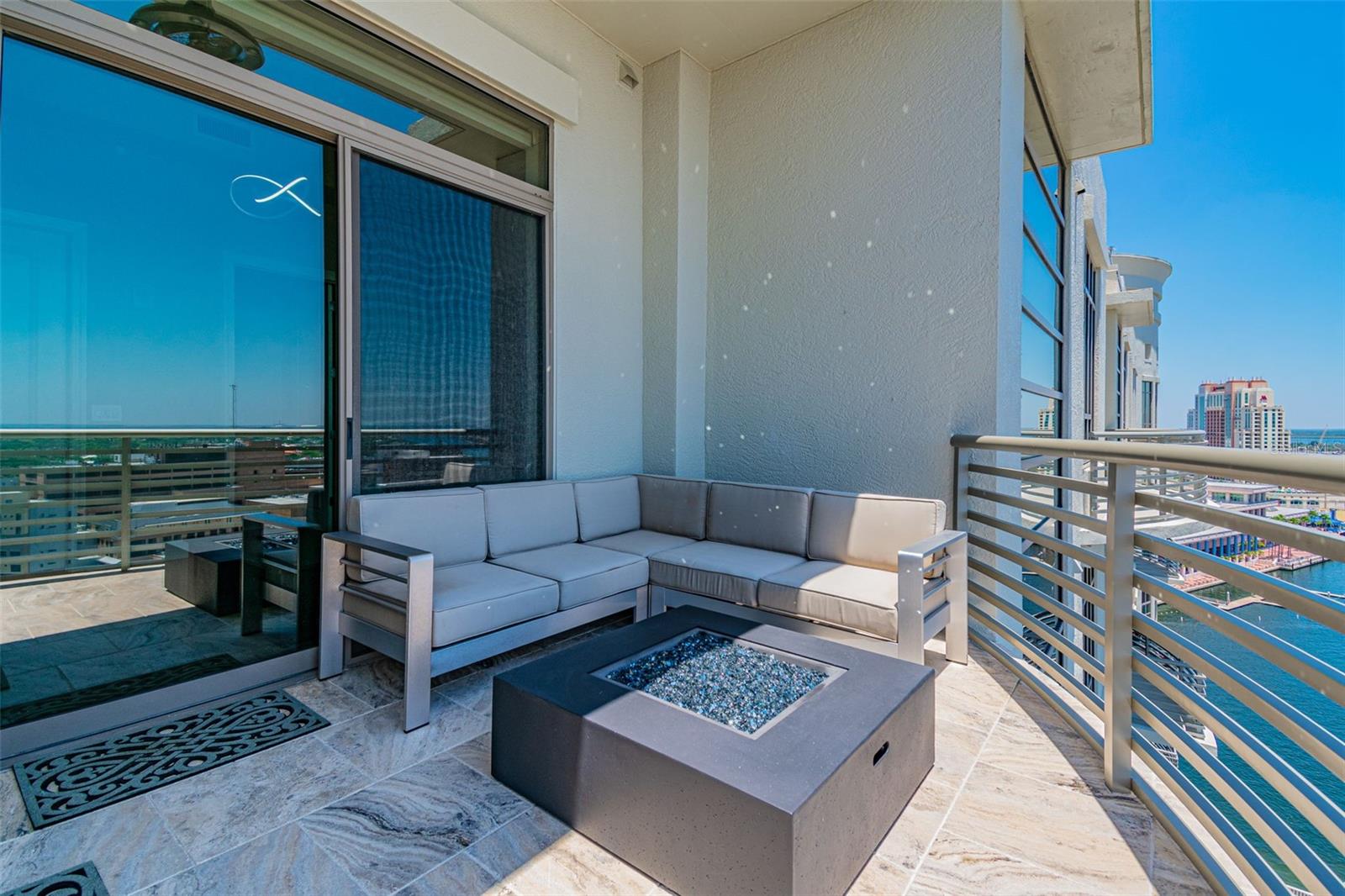 Image 4 of 50 For 275 Bayshore Boulevard 1808