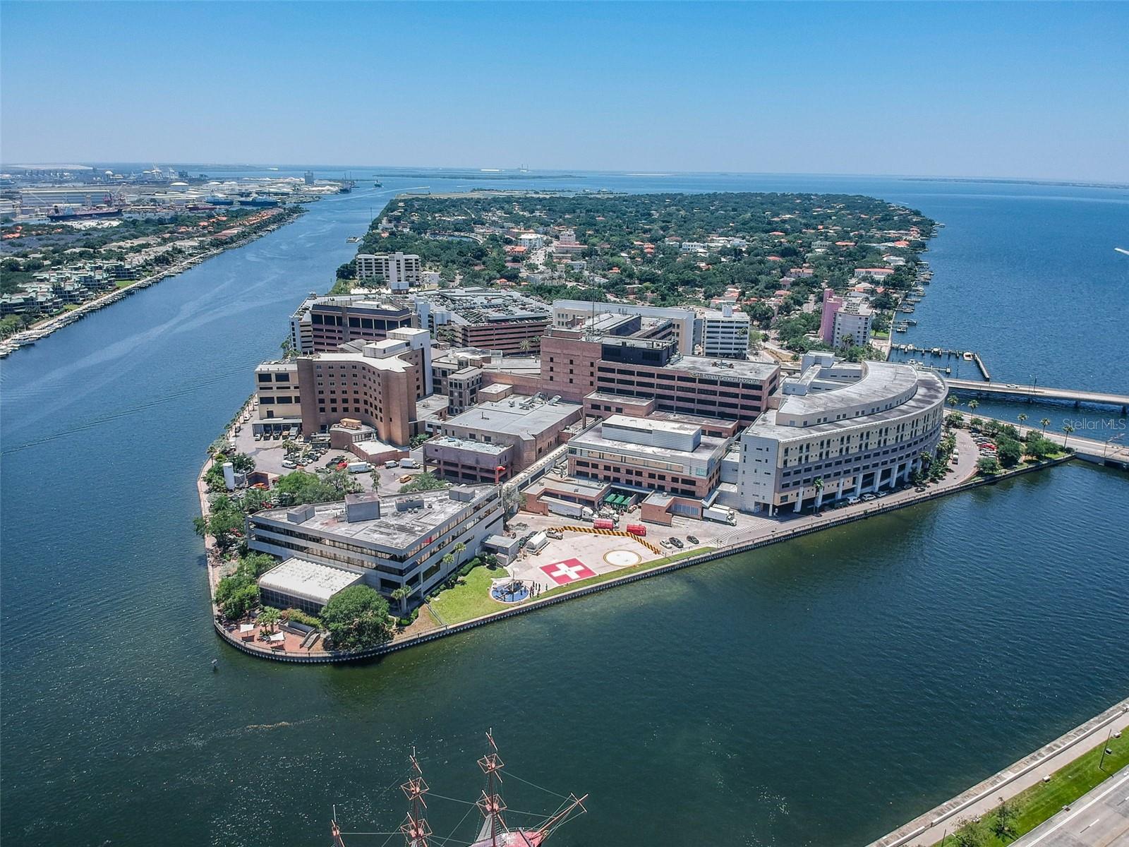 Image 47 of 50 For 275 Bayshore Boulevard 1808