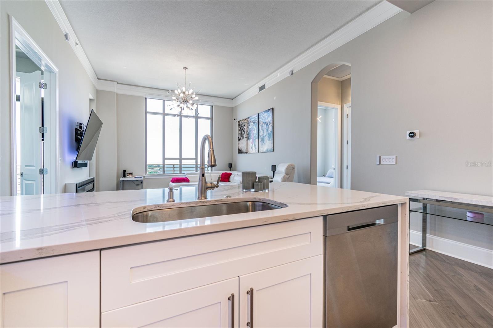 Image 6 of 50 For 275 Bayshore Boulevard 1808