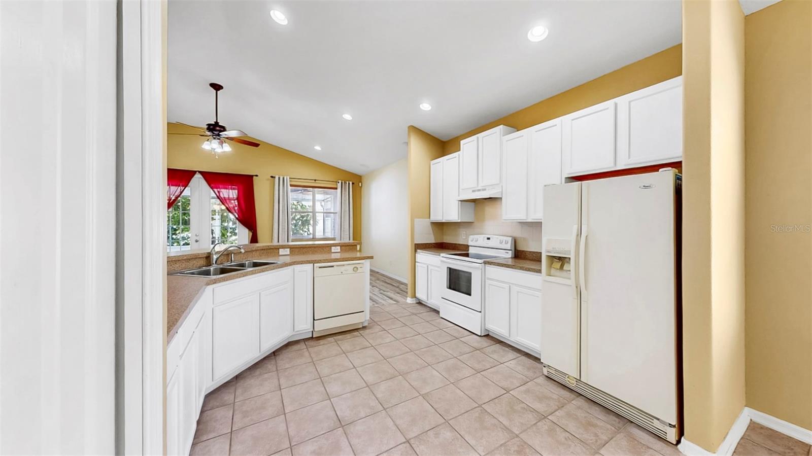 Image 14 of 44 For 8603 Sandy Plains Drive
