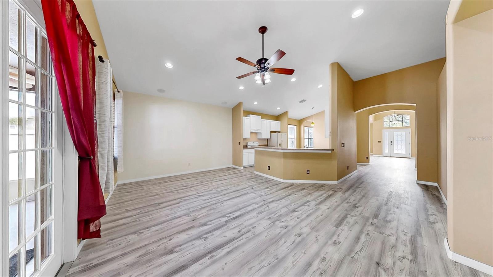 Image 23 of 44 For 8603 Sandy Plains Drive