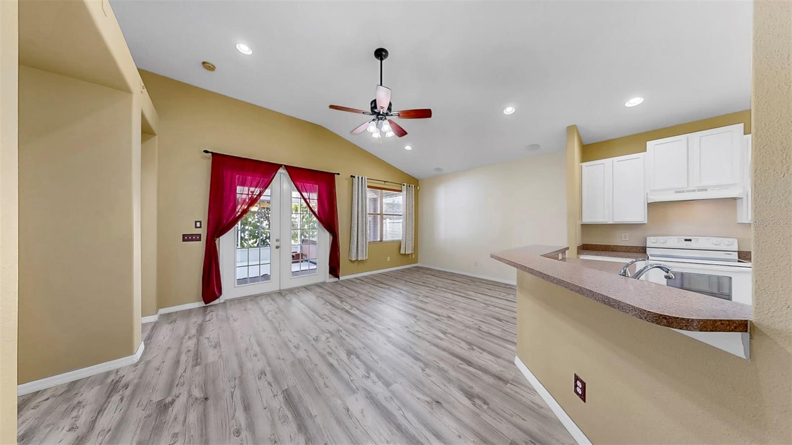 Image 24 of 44 For 8603 Sandy Plains Drive
