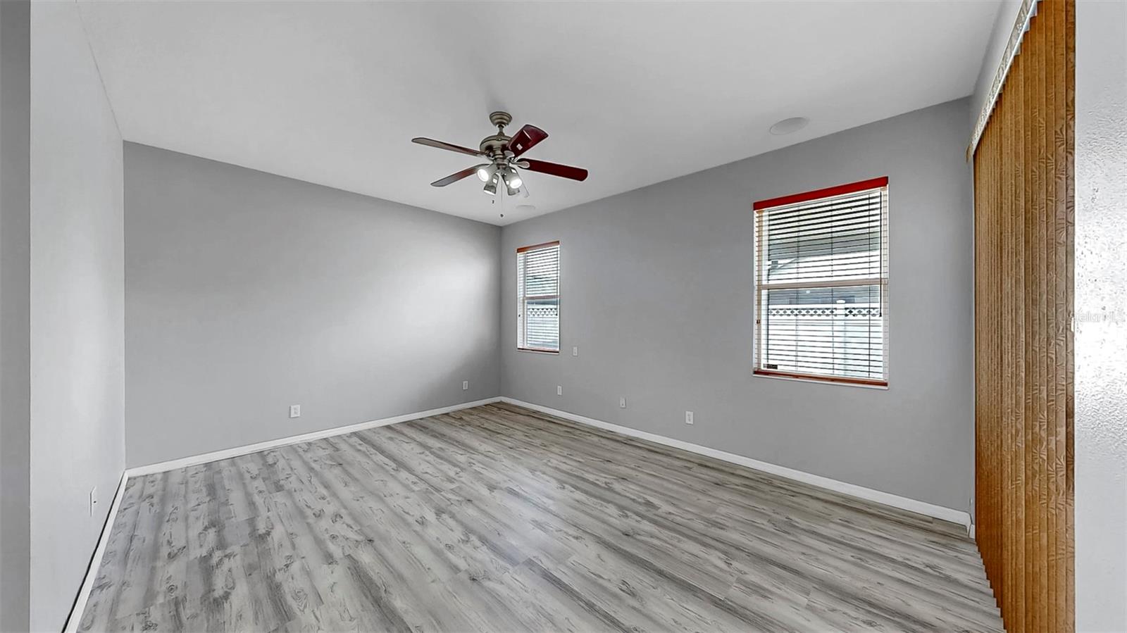 Image 25 of 44 For 8603 Sandy Plains Drive