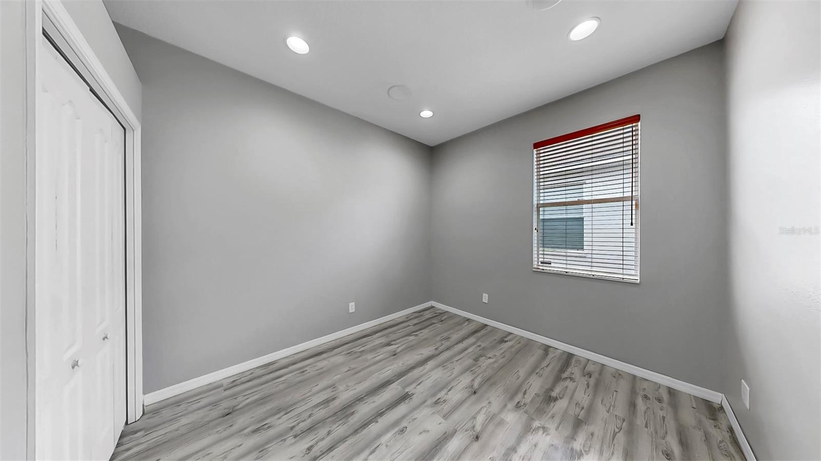 Image 31 of 44 For 8603 Sandy Plains Drive