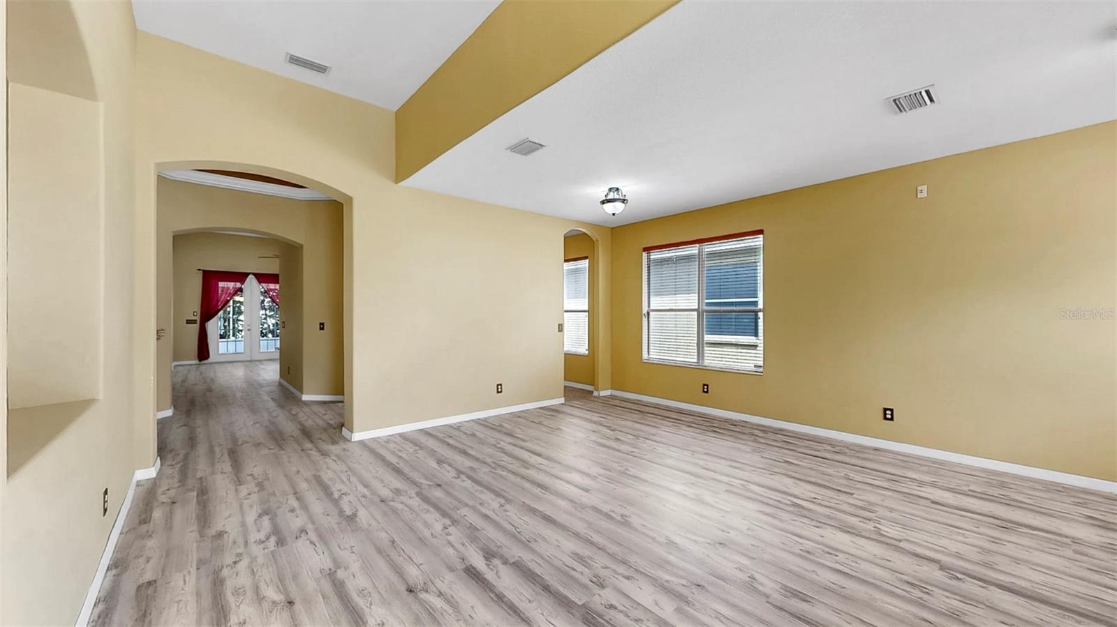 Image 4 of 44 For 8603 Sandy Plains Drive