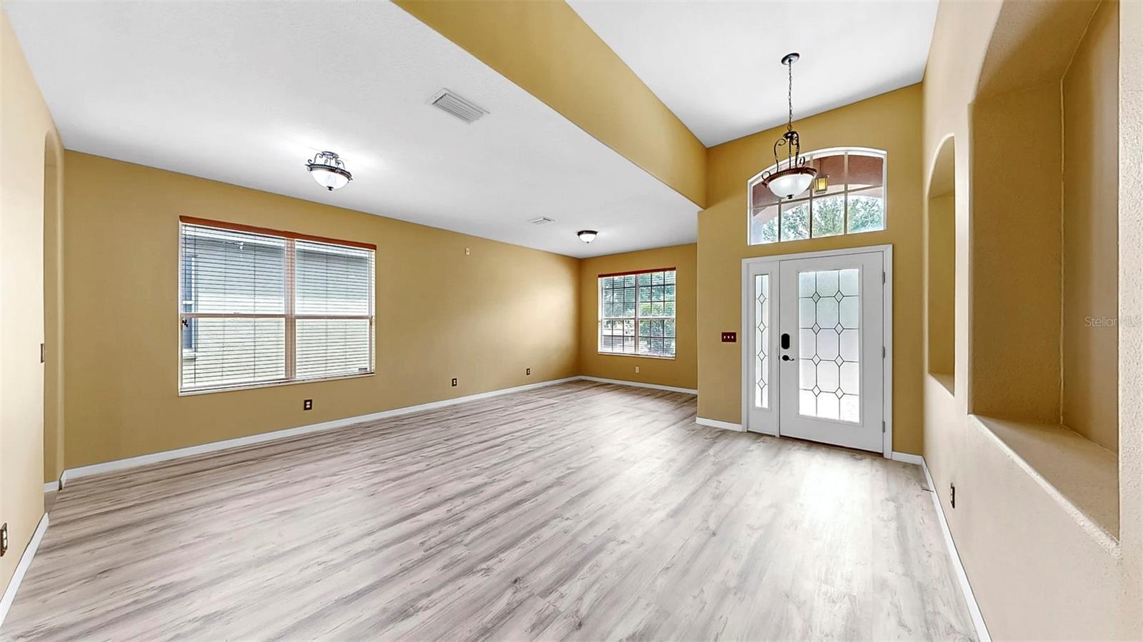 Image 9 of 44 For 8603 Sandy Plains Drive