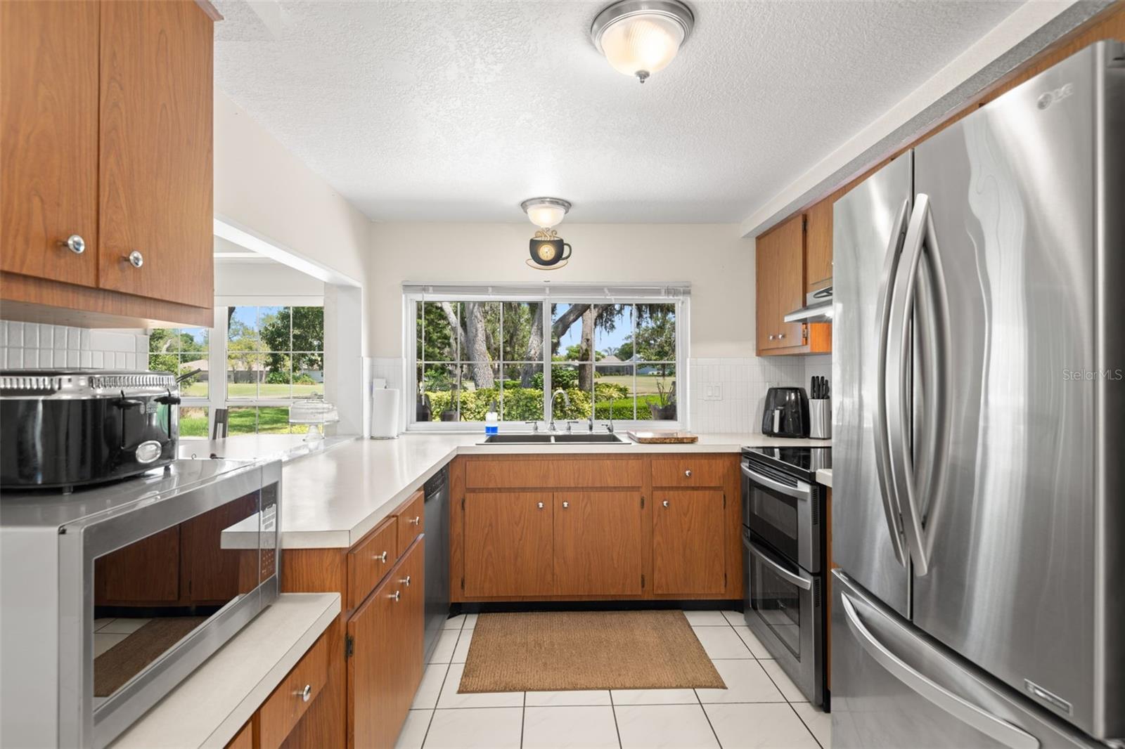 Image 12 of 31 For 12904 Teakwood Lane