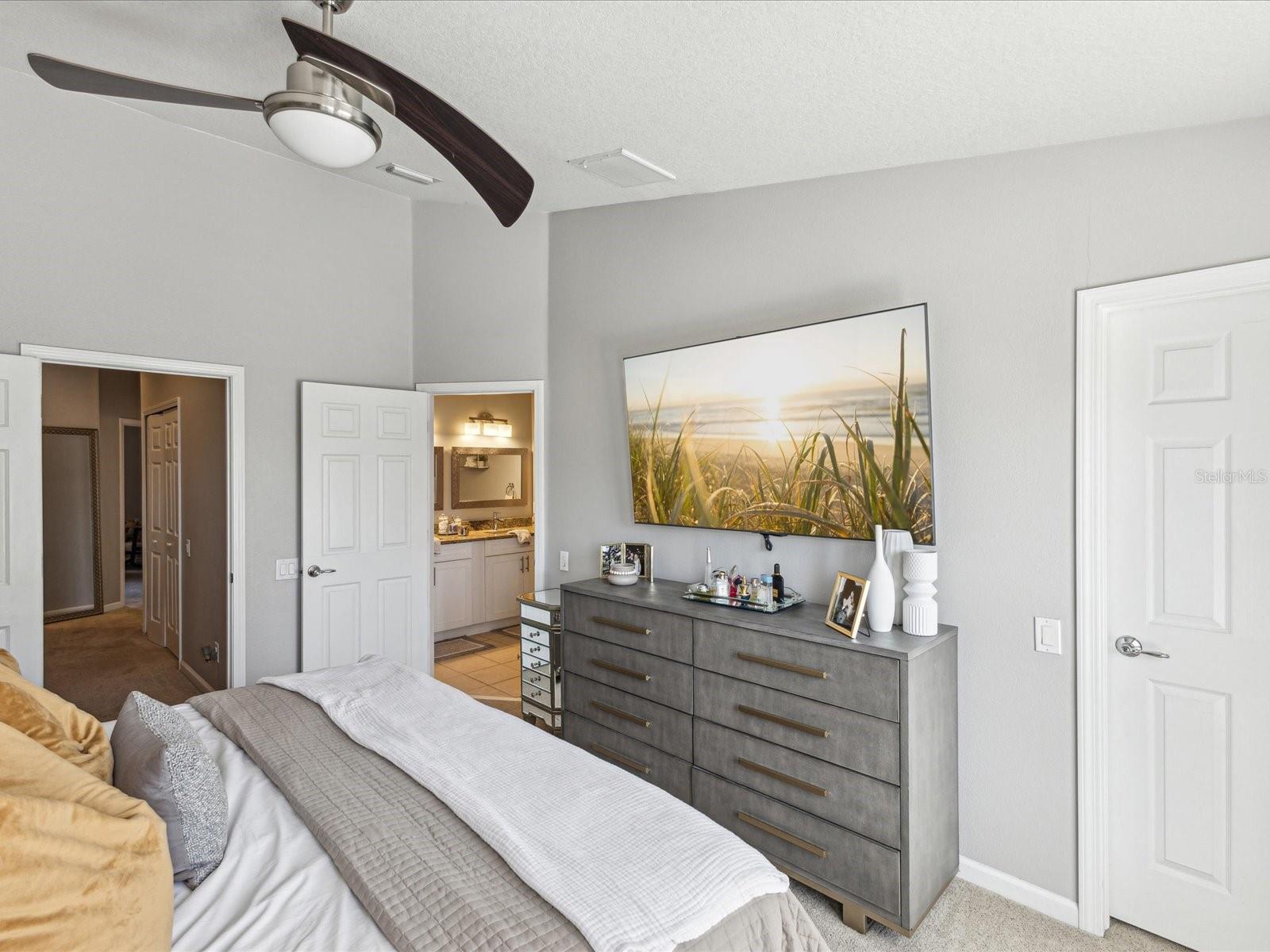 Image 15 of 54 For 6910 Rock Springs Way