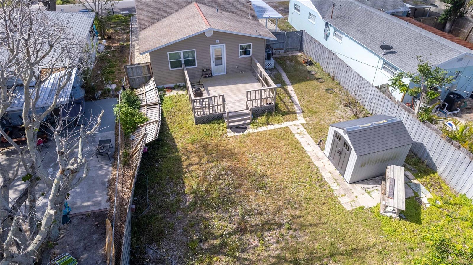 Image 12 of 56 For 122 10th Avenue