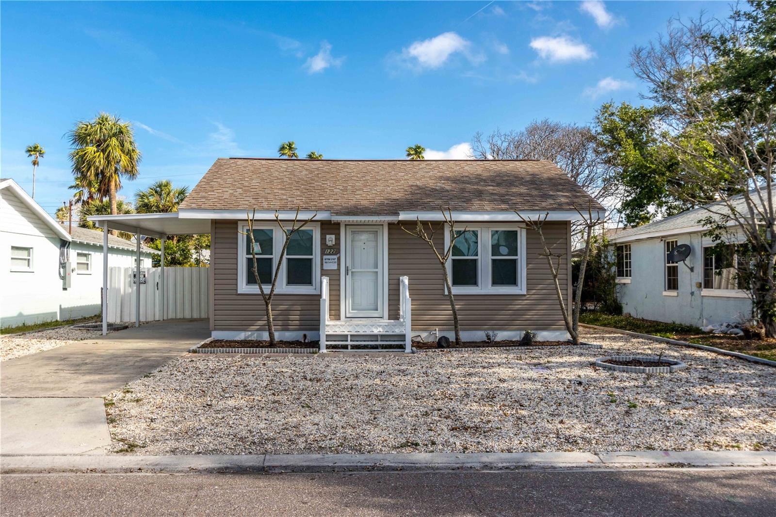 Image 19 of 56 For 122 10th Avenue