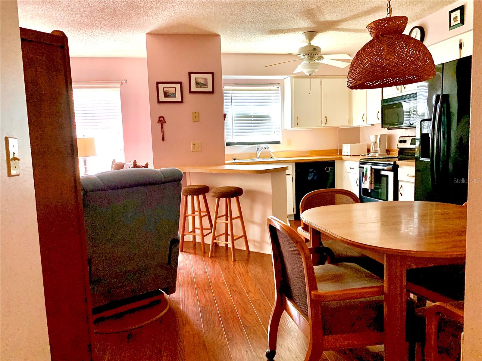 Image 7 of 26 For 4556 Blossom Boulevard B