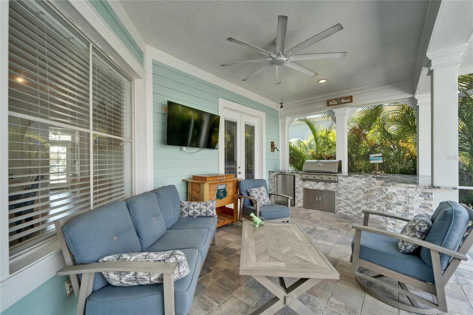 Listing photo id 50 for 426 Islebay Drive