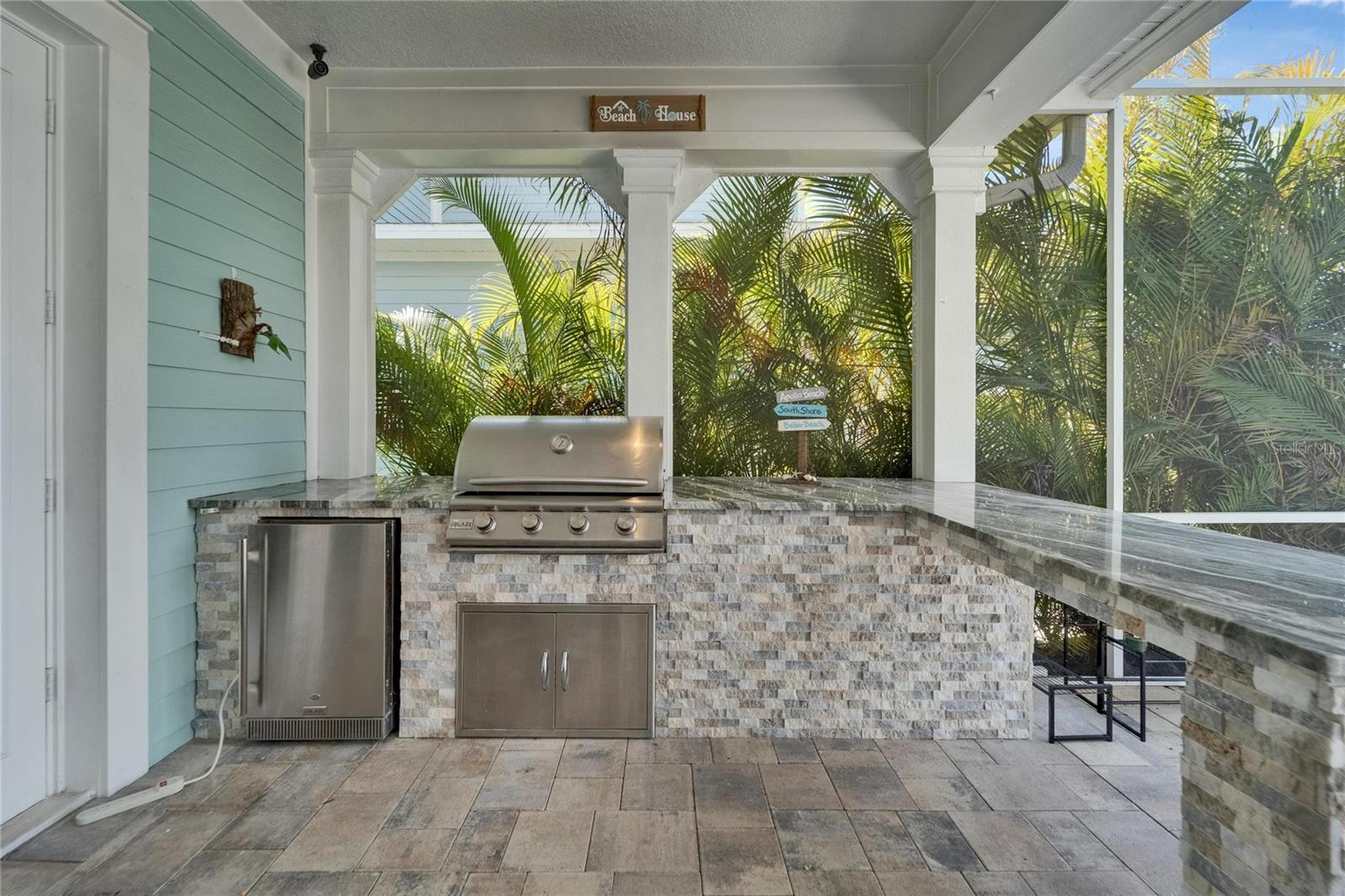 Listing photo id 52 for 426 Islebay Drive