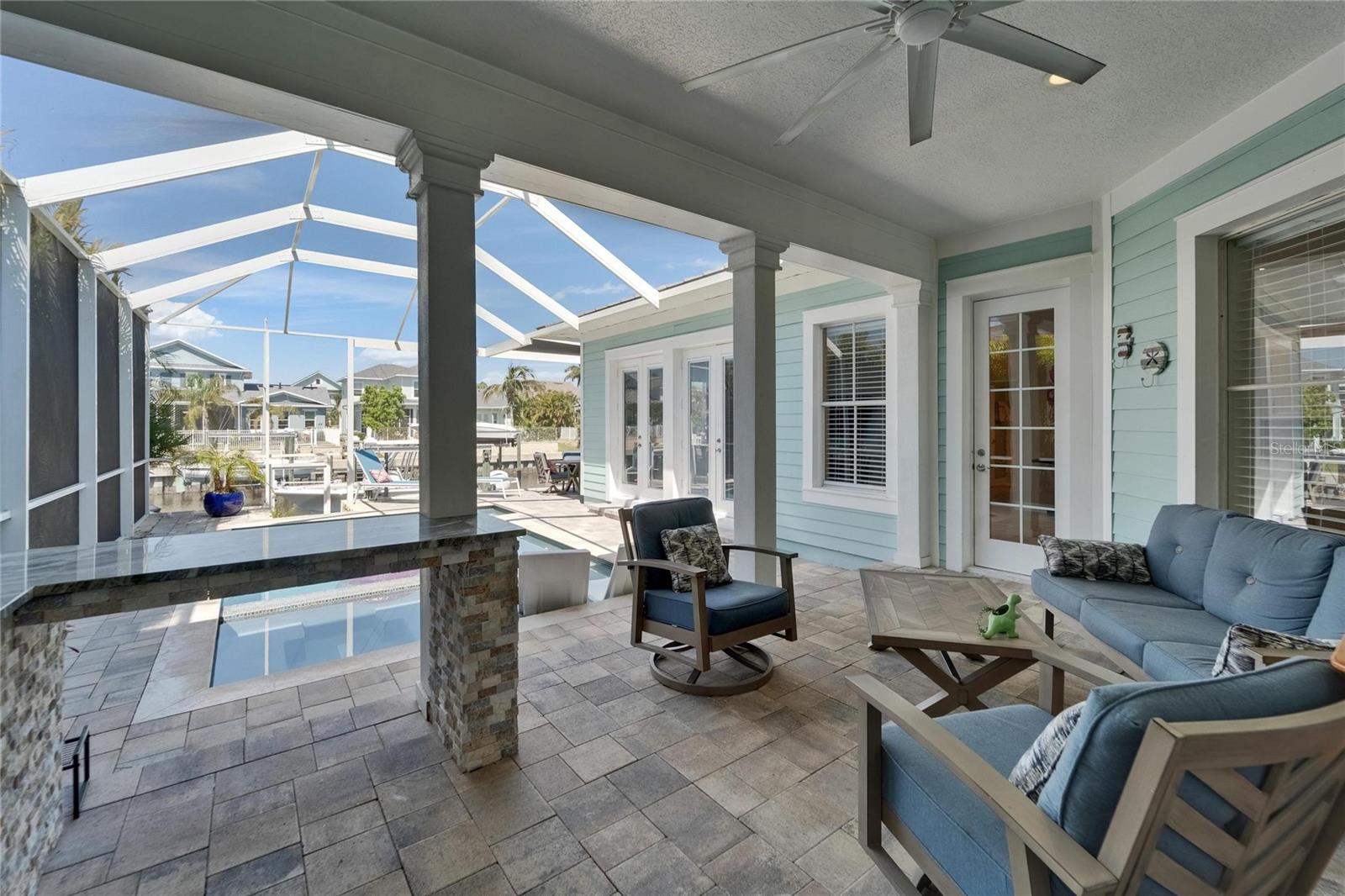 Listing photo id 53 for 426 Islebay Drive