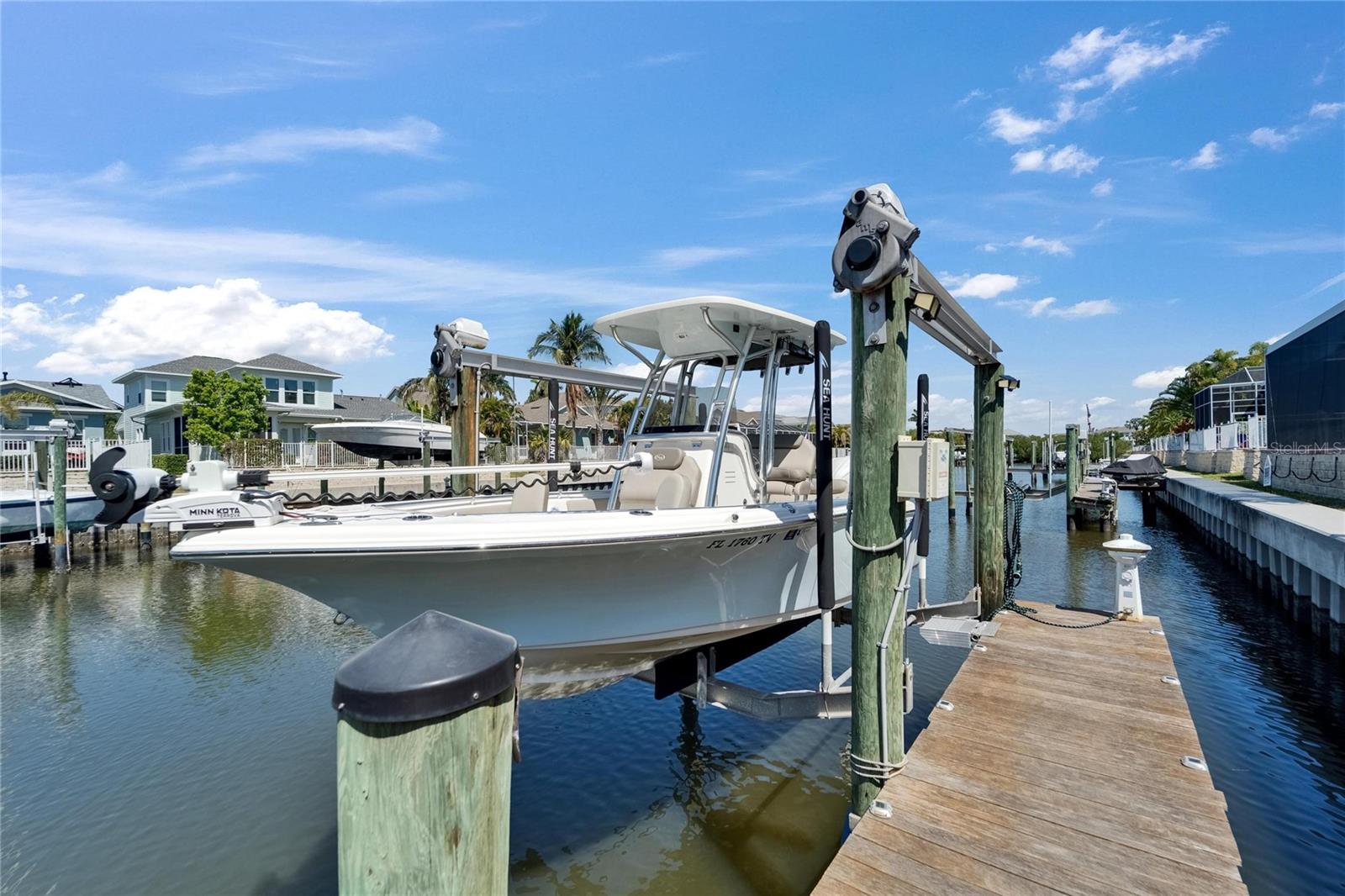 Listing photo id 72 for 426 Islebay Drive