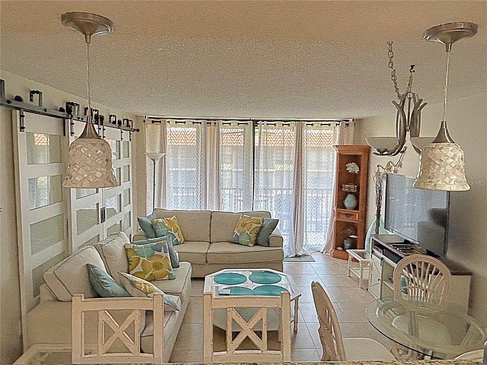 Image 16 of 53 For 19701 Gulf Boulevard 412