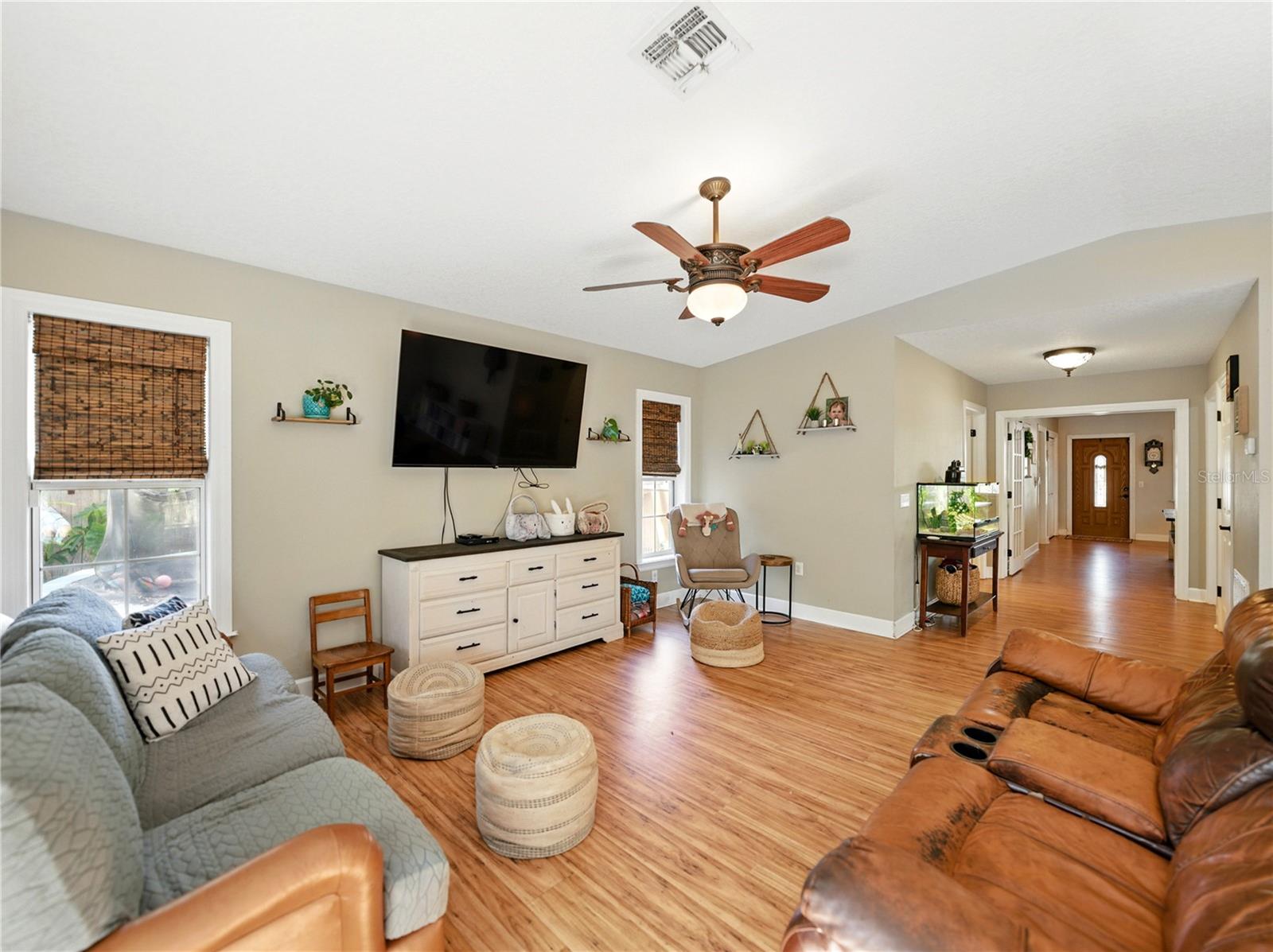 Image 10 of 47 For 14350 11th Street