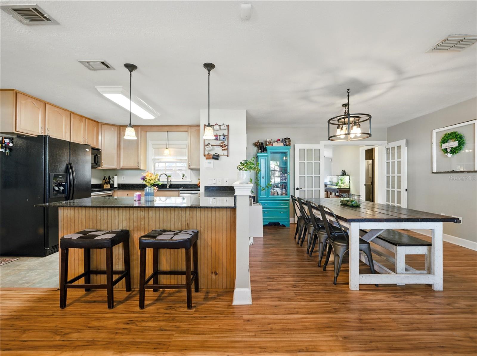 Image 17 of 47 For 14350 11th Street