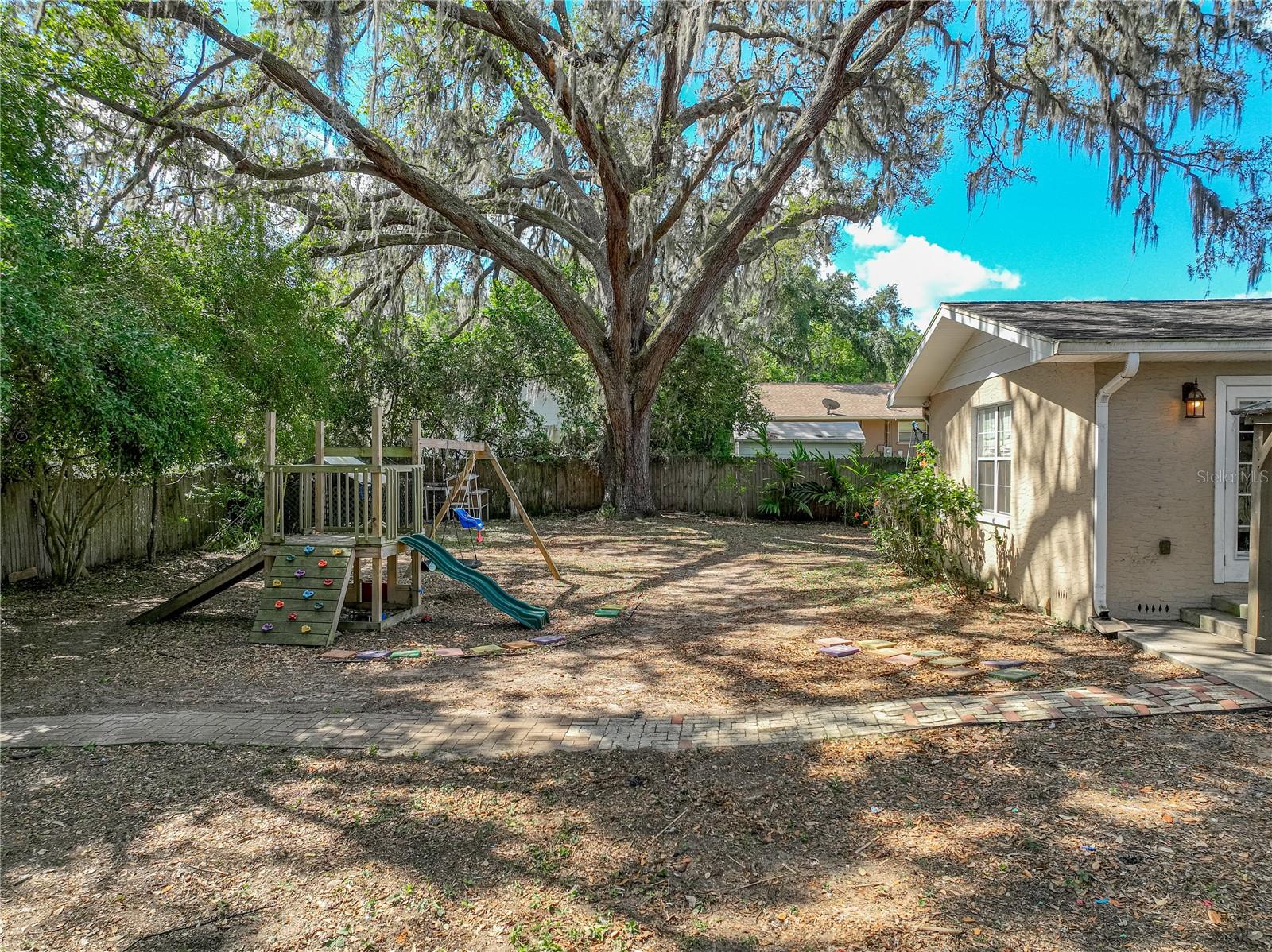 Image 45 of 47 For 14350 11th Street