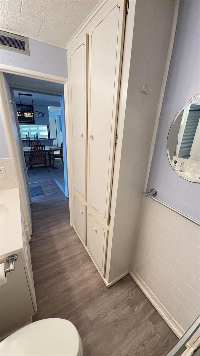 Image 19 of 36 For 4851 Gandy Boulevard B12l28
