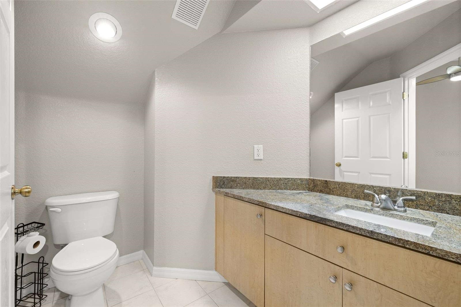 Image 9 of 32 For 1640 Lullwater Lane