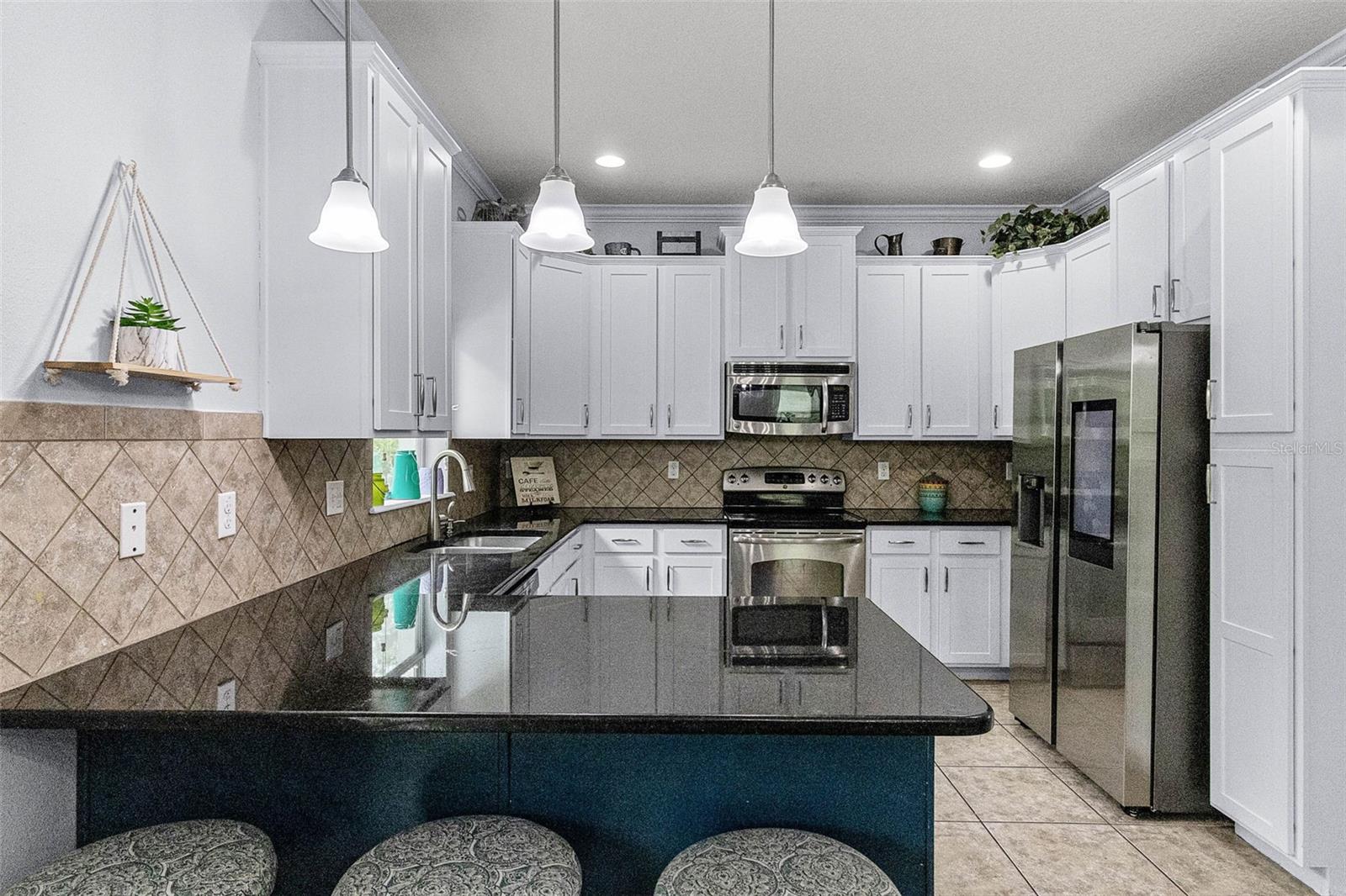 Image 14 of 65 For 27549 Stonecreek Way