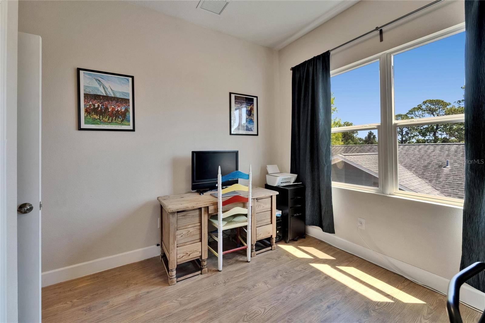 Image 21 of 41 For 718 22nd Street