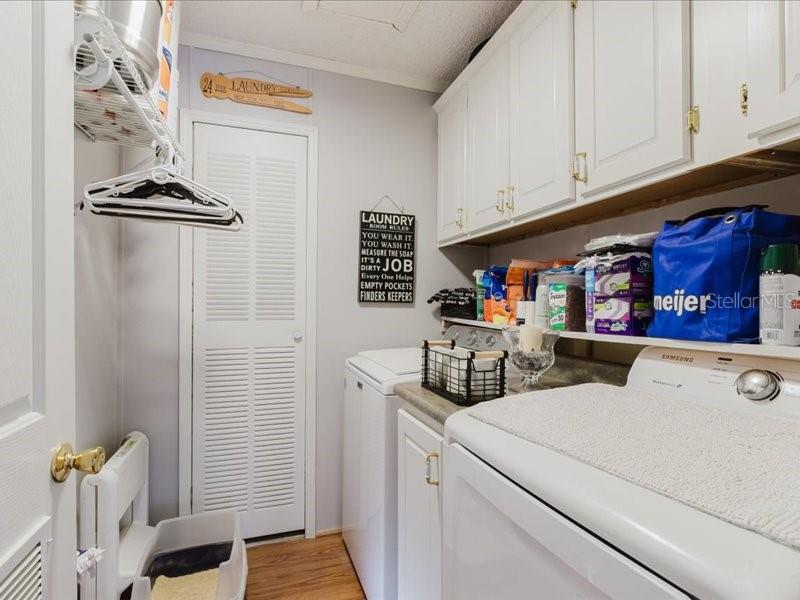 Image 20 of 39 For 8444 Fantasia Park Way