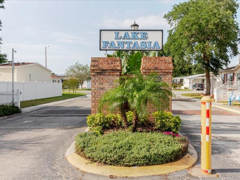 Image 3 of 39 For 8444 Fantasia Park Way