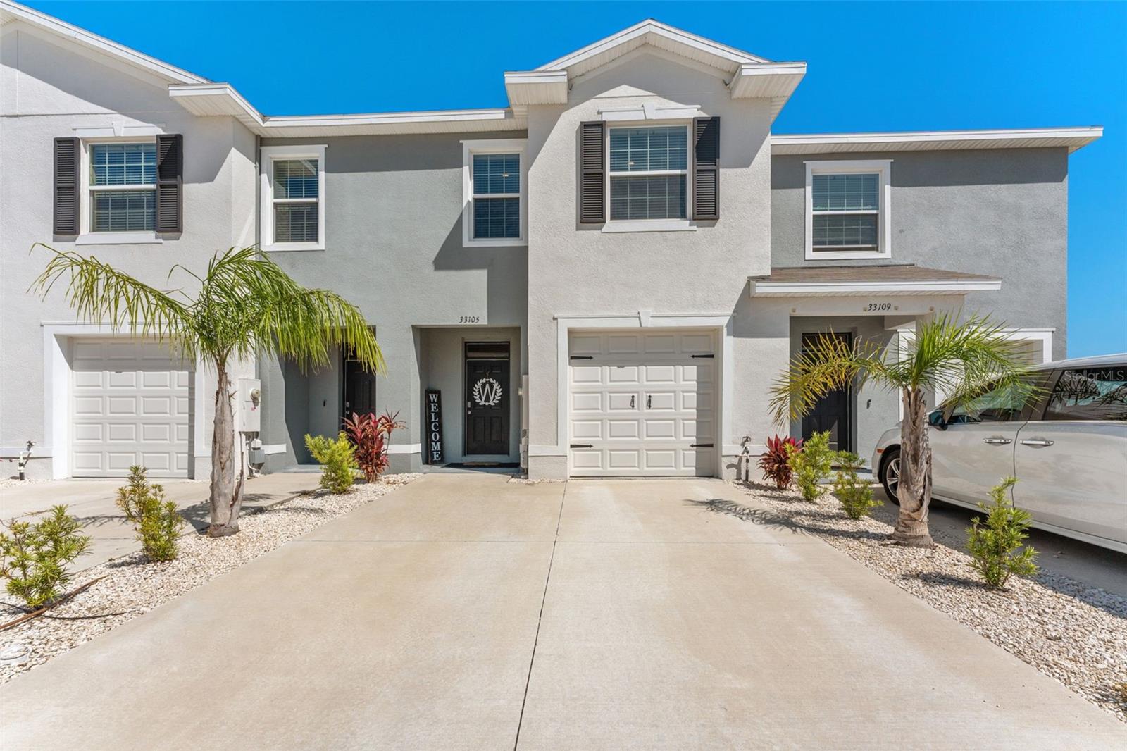 Image 2 of 45 For 33105 Major Oak Drive