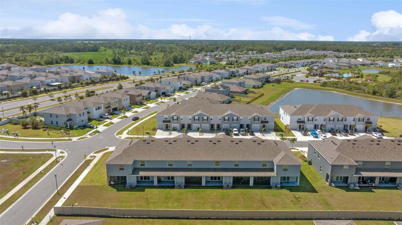 Image 35 of 45 For 33105 Major Oak Drive