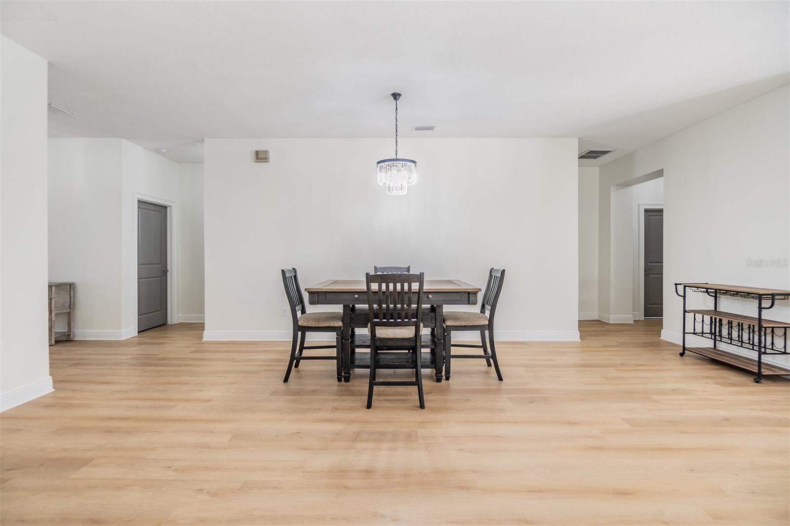 Image 13 of 29 For 3326 Heiter Street