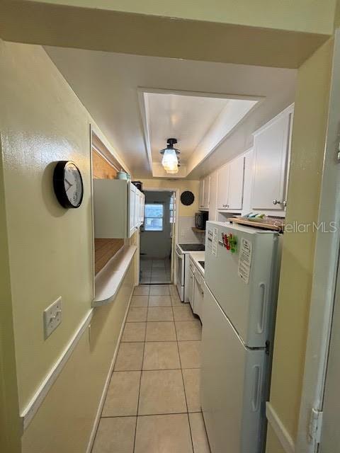 Listing photo id 7 for 2050 58th Avenue N 6