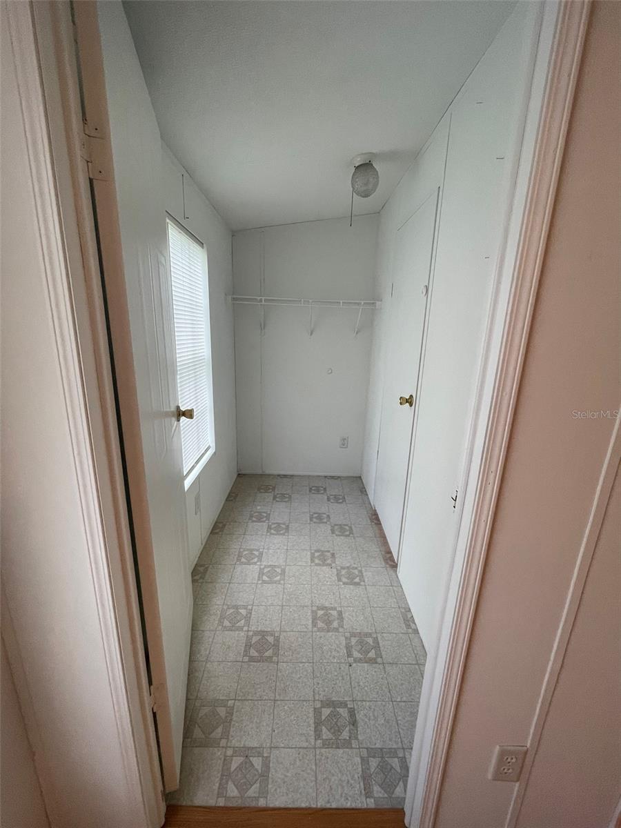 Image 12 of 26 For 8585 Carey Road