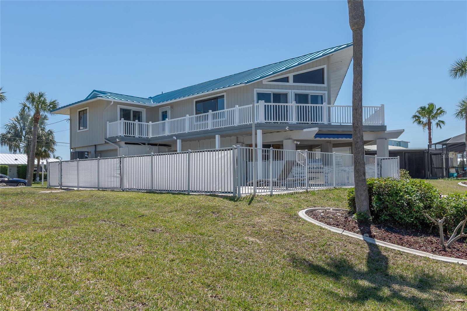 Image 32 of 33 For 4275 Bellaire Drive