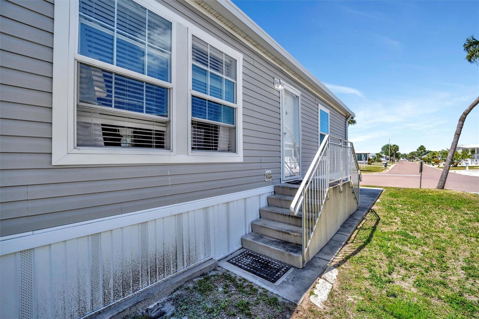 Image 41 of 67 For 262 Port Royal Lane