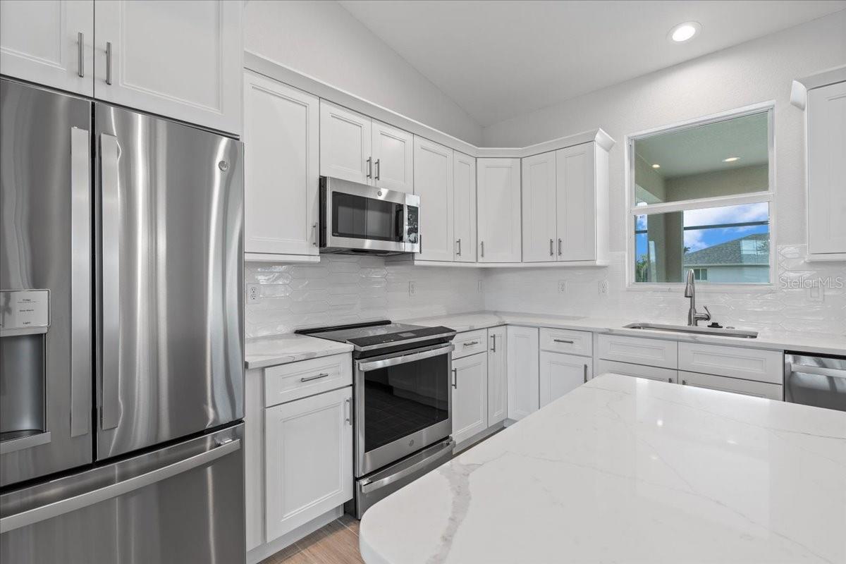 Image 18 of 39 For 10493 Grail Avenue