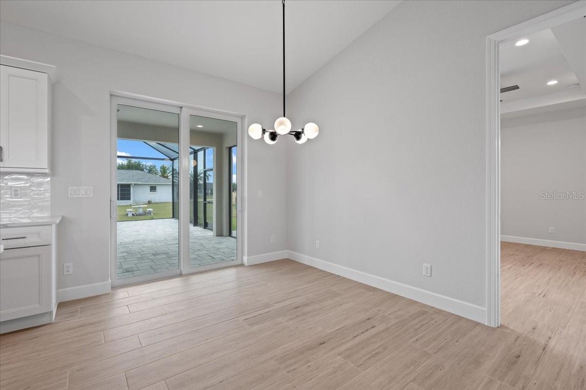 Image 20 of 39 For 10493 Grail Avenue