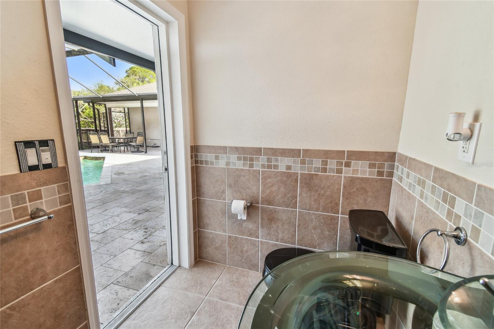 Listing photo id 36 for 284 Peninsula Avenue
