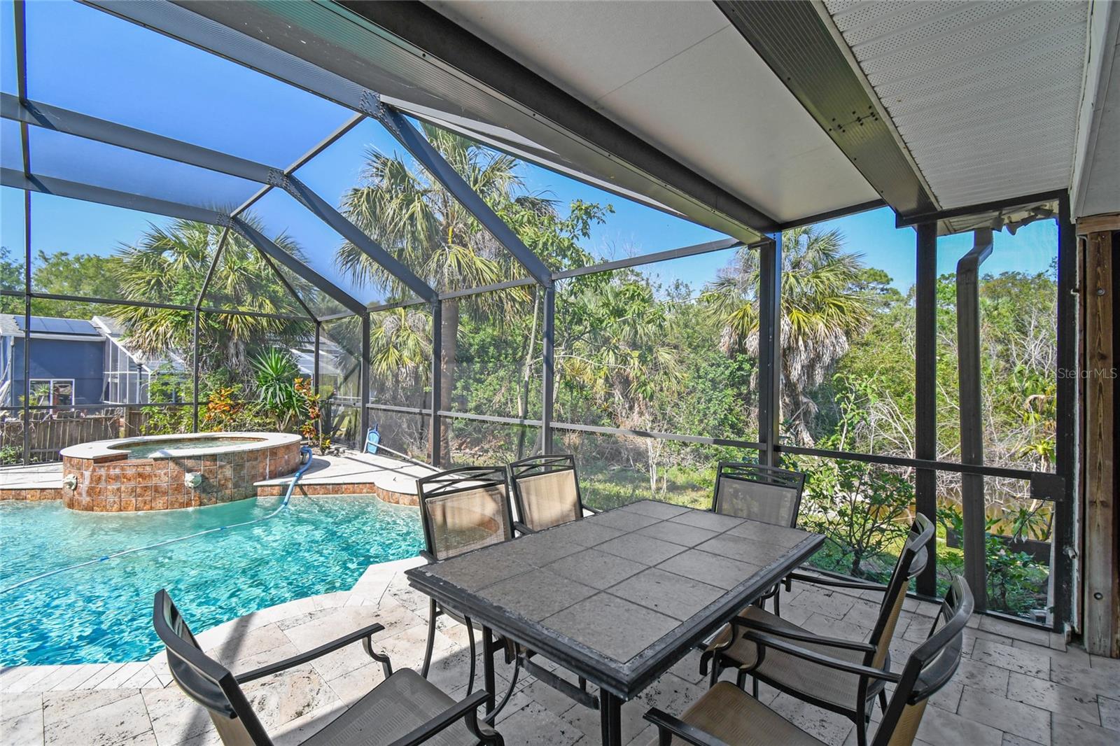 Listing photo id 40 for 284 Peninsula Avenue